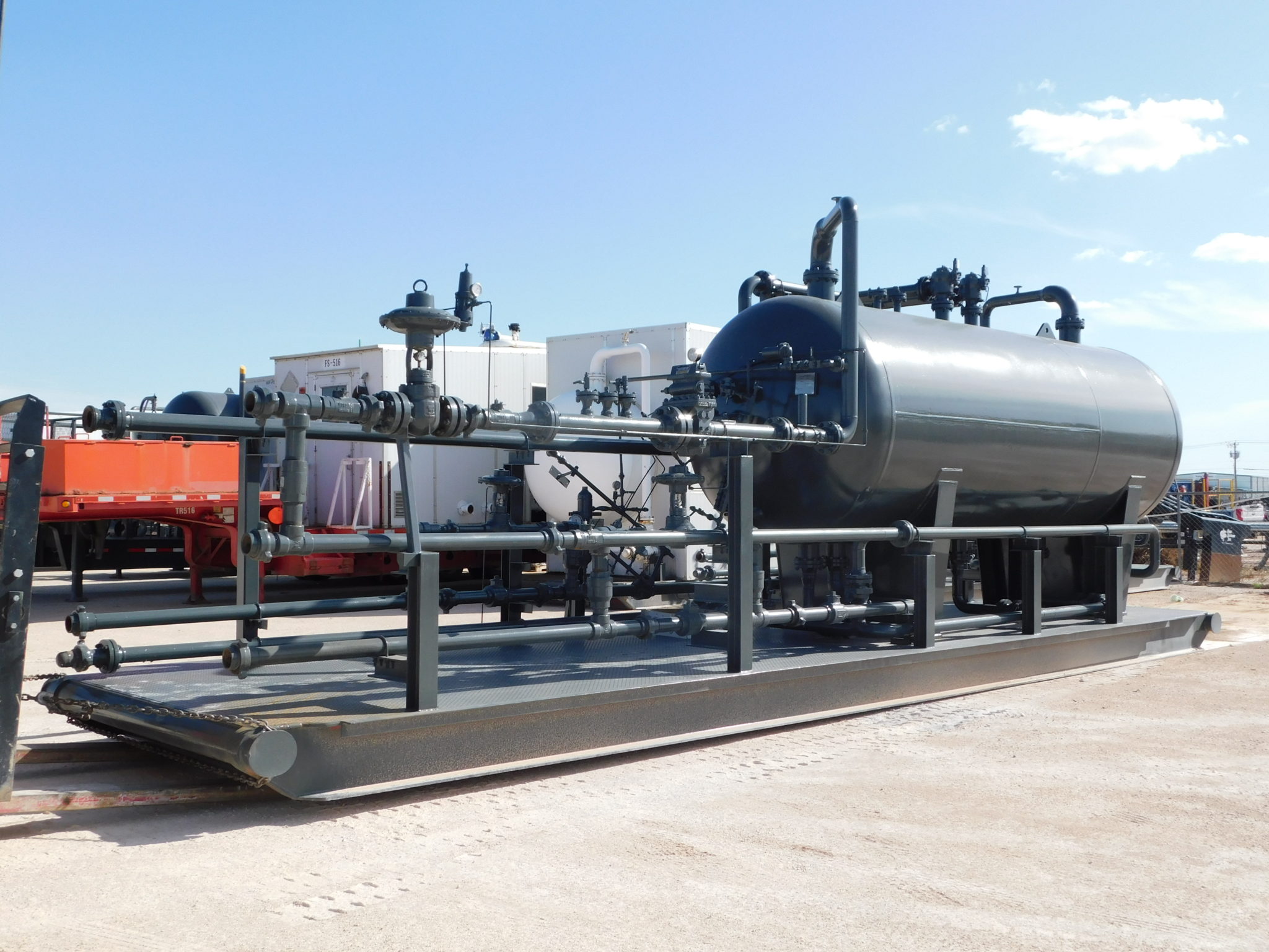 Refinery plant separator